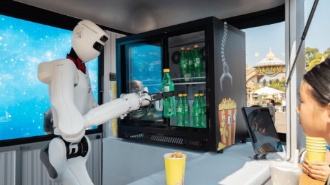 别只会刷短视频了！你身边的“AI代理”正在悄悄替人赚钱，真香还是焦虑？